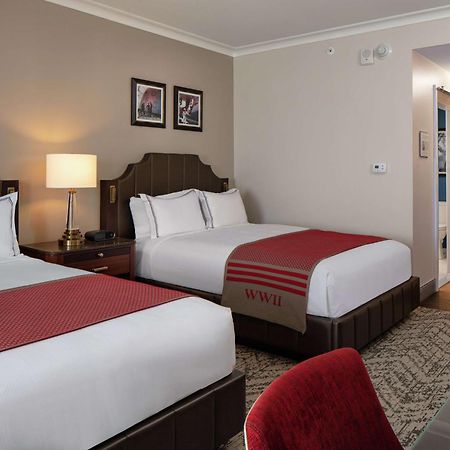 The Higgins Hotel New Orleans, Curio Collection By Hilton Buitenkant foto