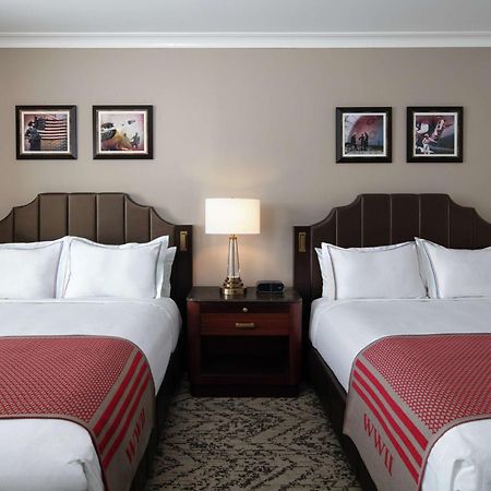 The Higgins Hotel New Orleans, Curio Collection By Hilton Buitenkant foto