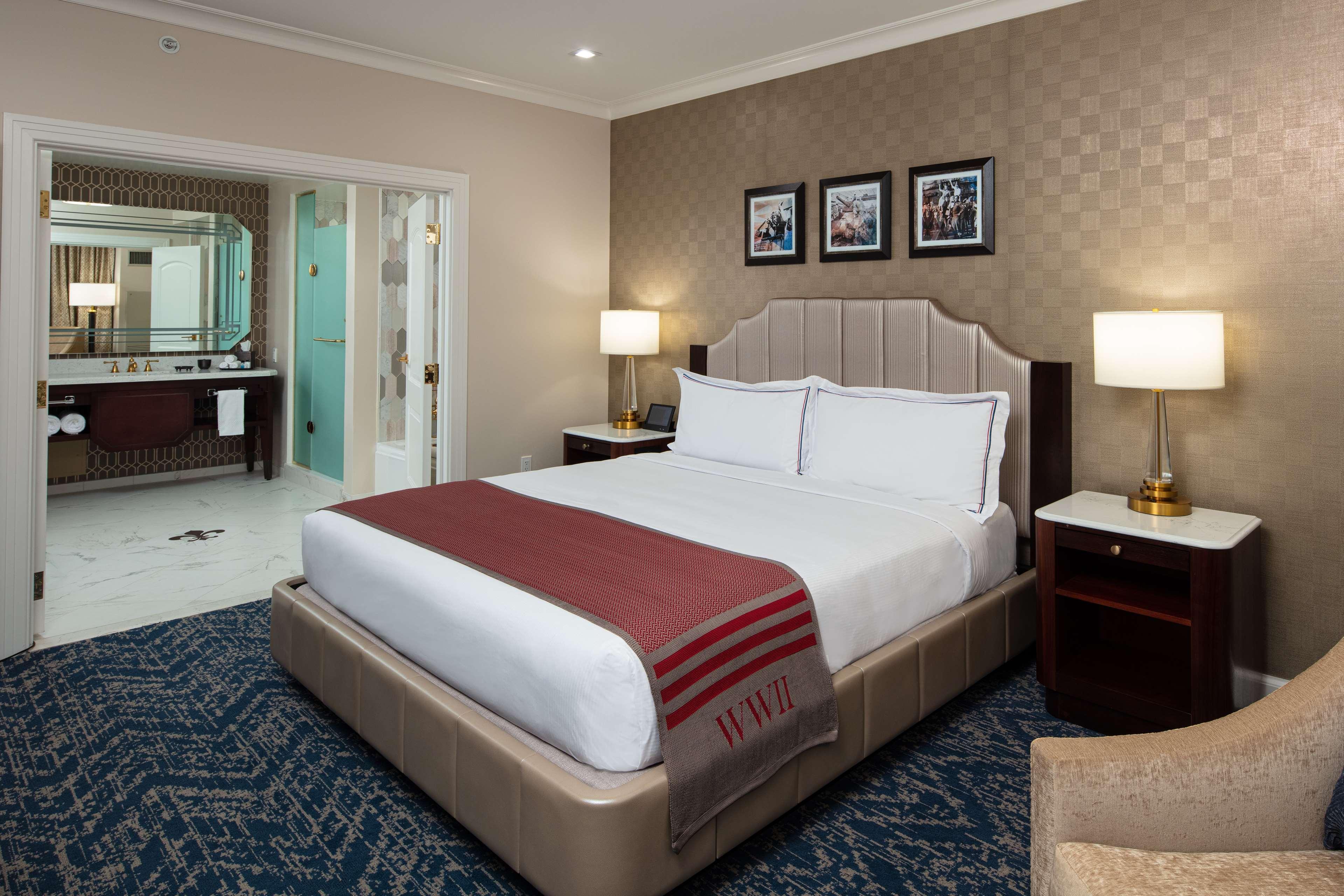 The Higgins Hotel New Orleans, Curio Collection By Hilton Buitenkant foto