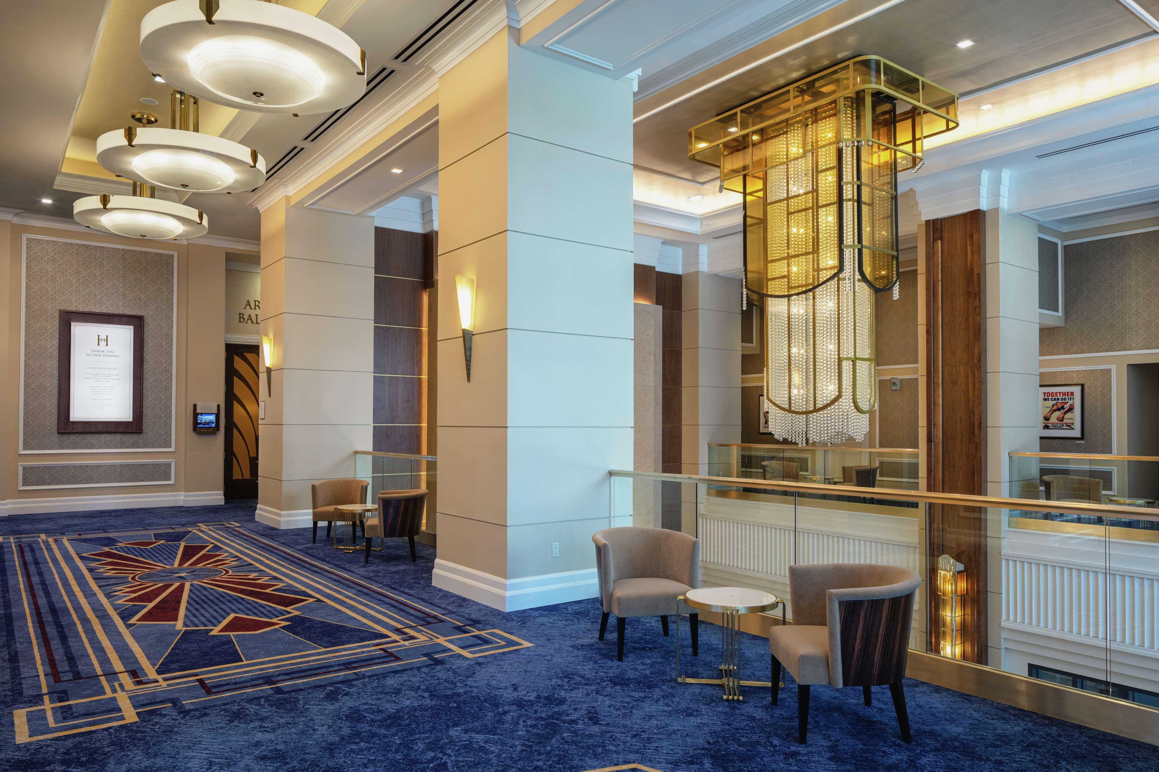 The Higgins Hotel New Orleans, Curio Collection By Hilton Buitenkant foto