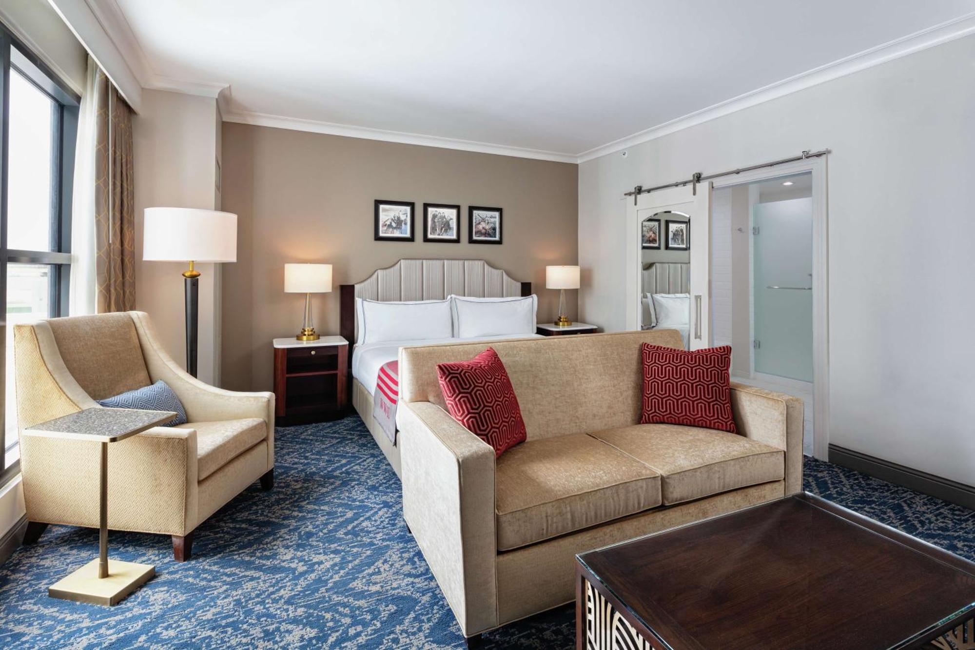 The Higgins Hotel New Orleans, Curio Collection By Hilton Buitenkant foto
