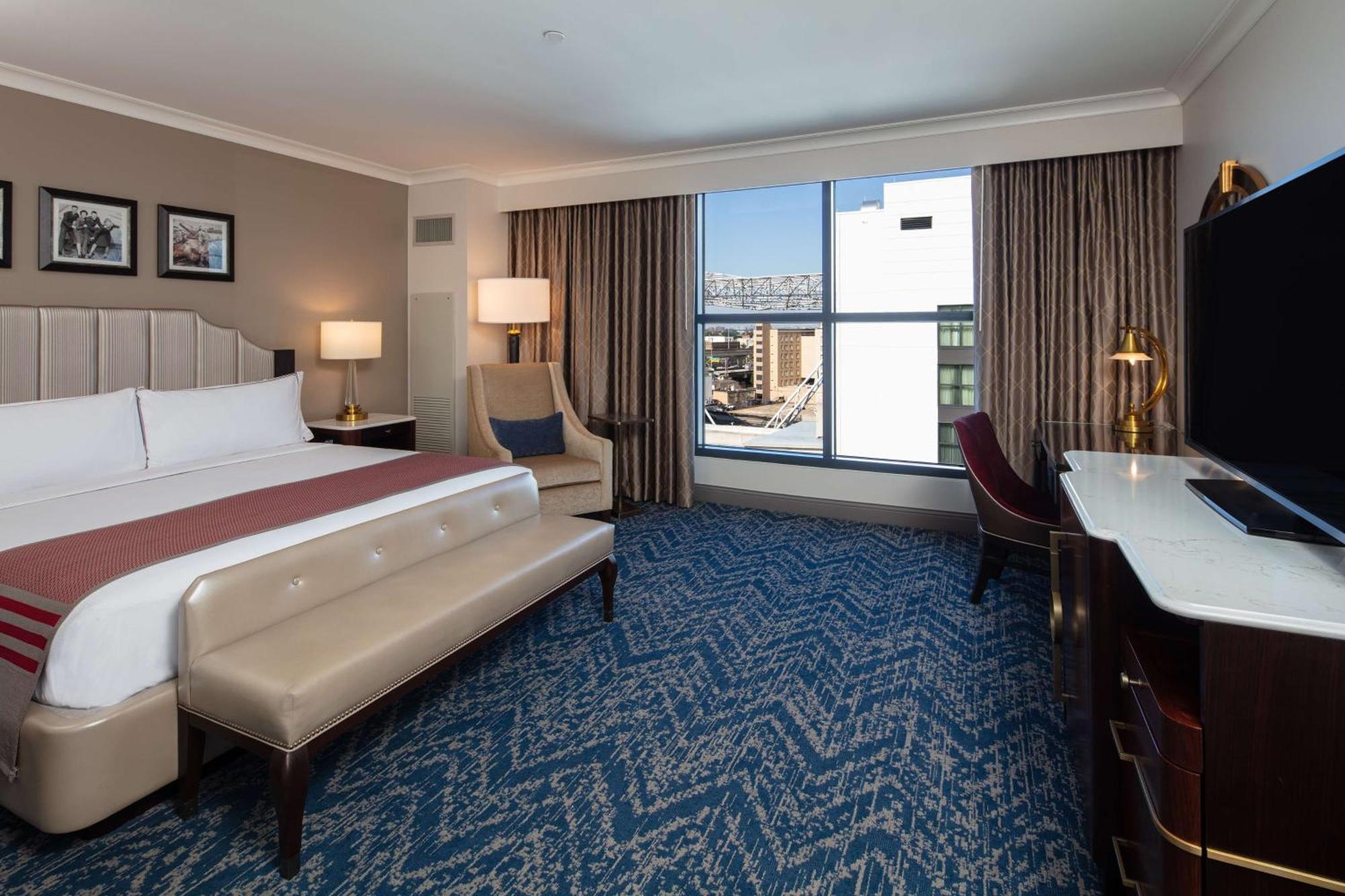 The Higgins Hotel New Orleans, Curio Collection By Hilton Buitenkant foto