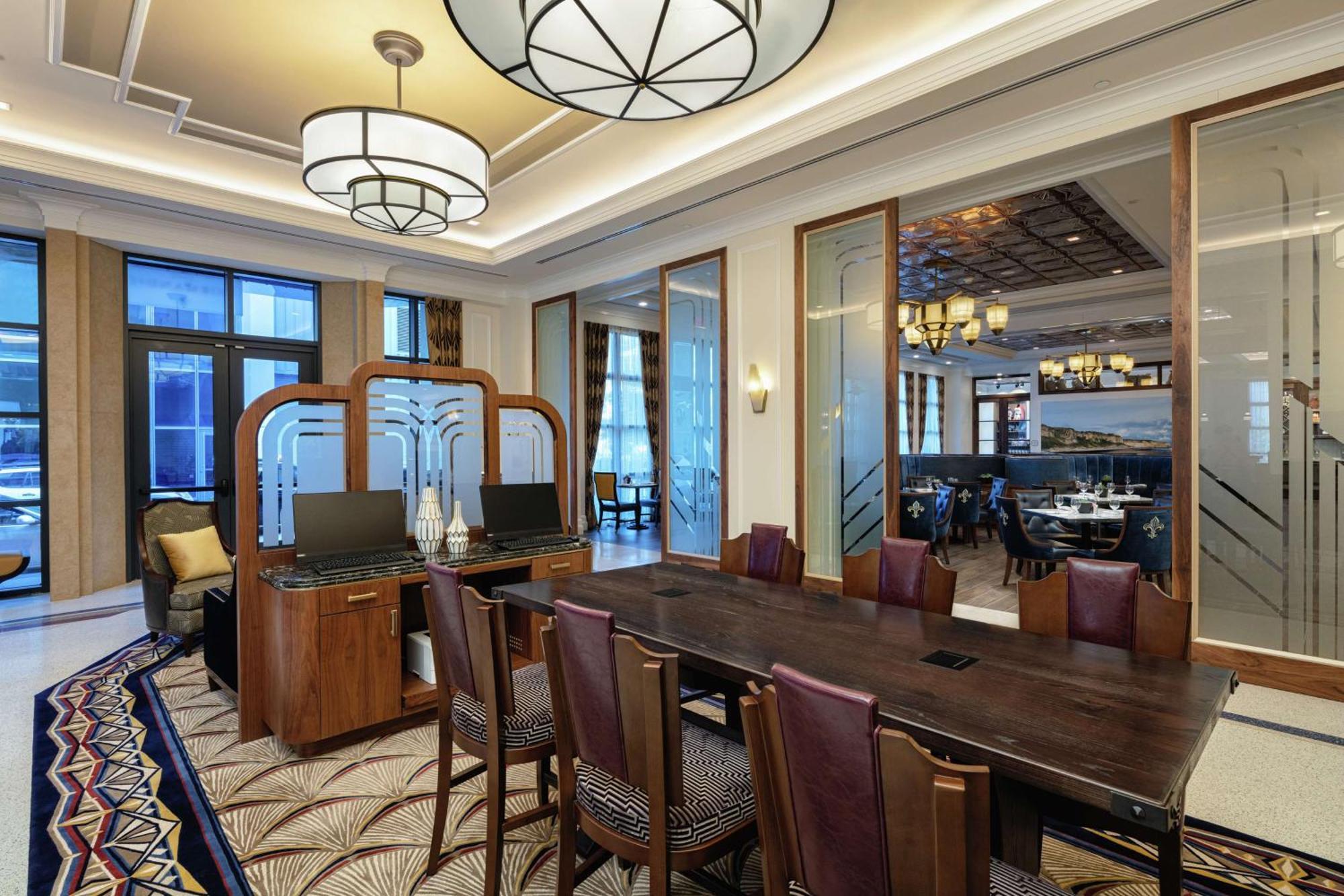 The Higgins Hotel New Orleans, Curio Collection By Hilton Buitenkant foto